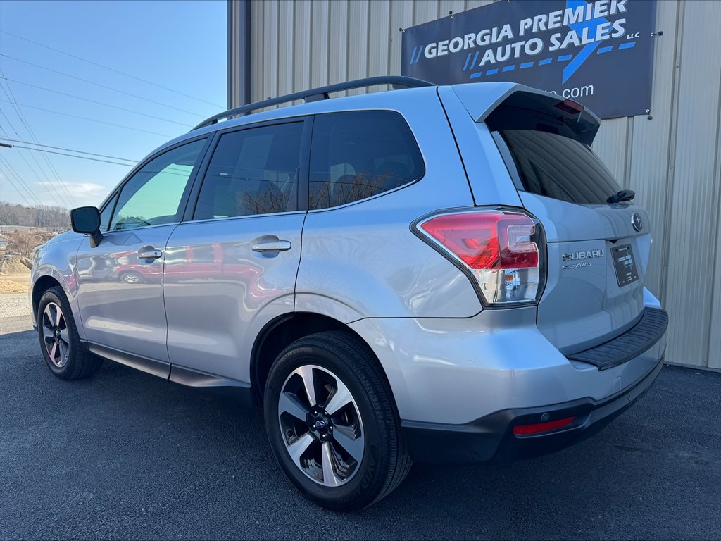 2017 Subaru Forester Limited - Photo 7