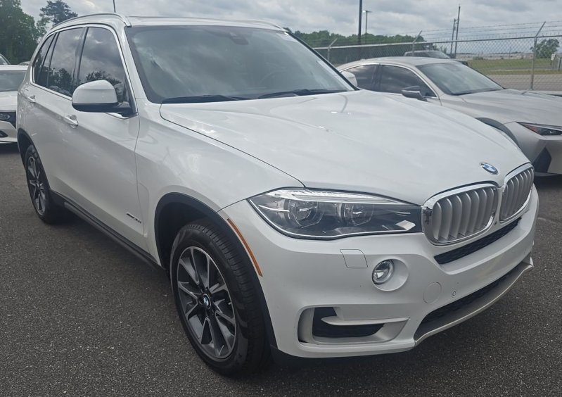 2017 BMW X5 xDrive35i's photo